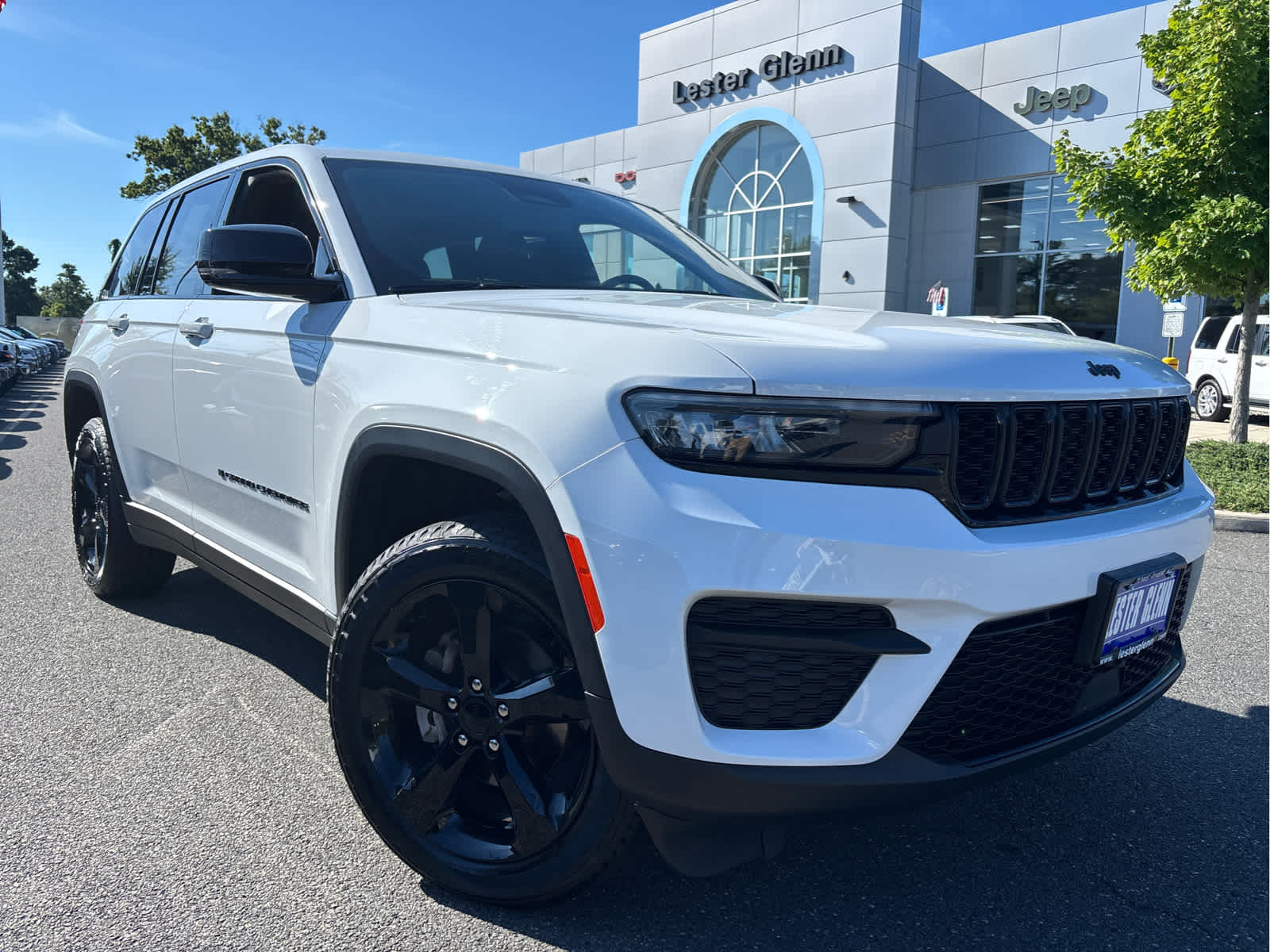 Certified 2024 Jeep Grand Cherokee Altitude SUV