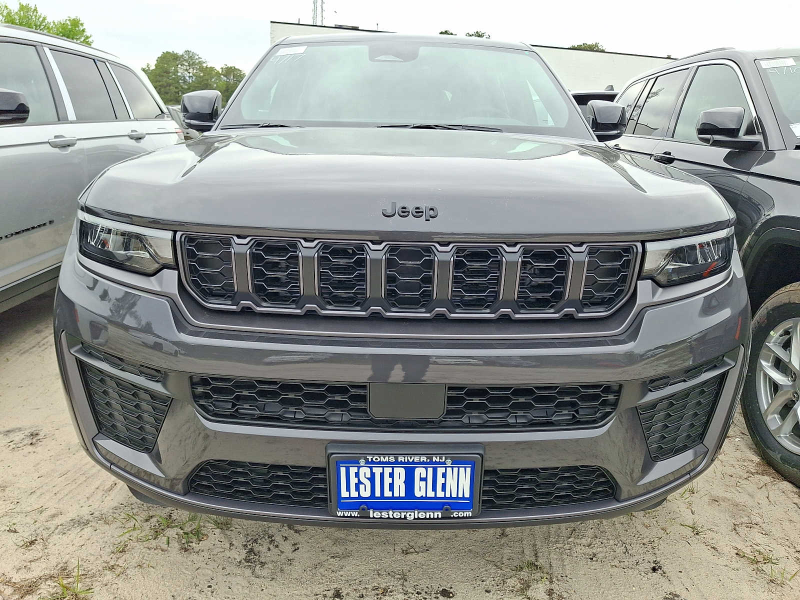 New 2026 Jeep Grand Cherokee Laredo Altitude Sport Utility