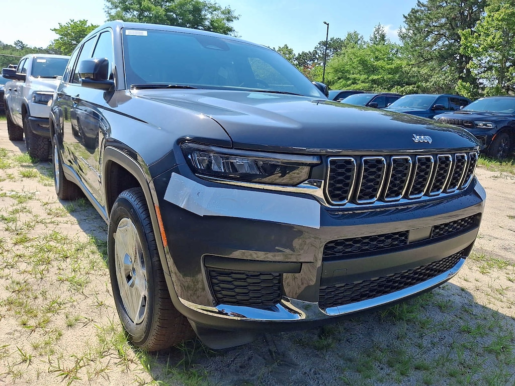 New 2026 Jeep Grand Cherokee L Laredo X Sport Utility