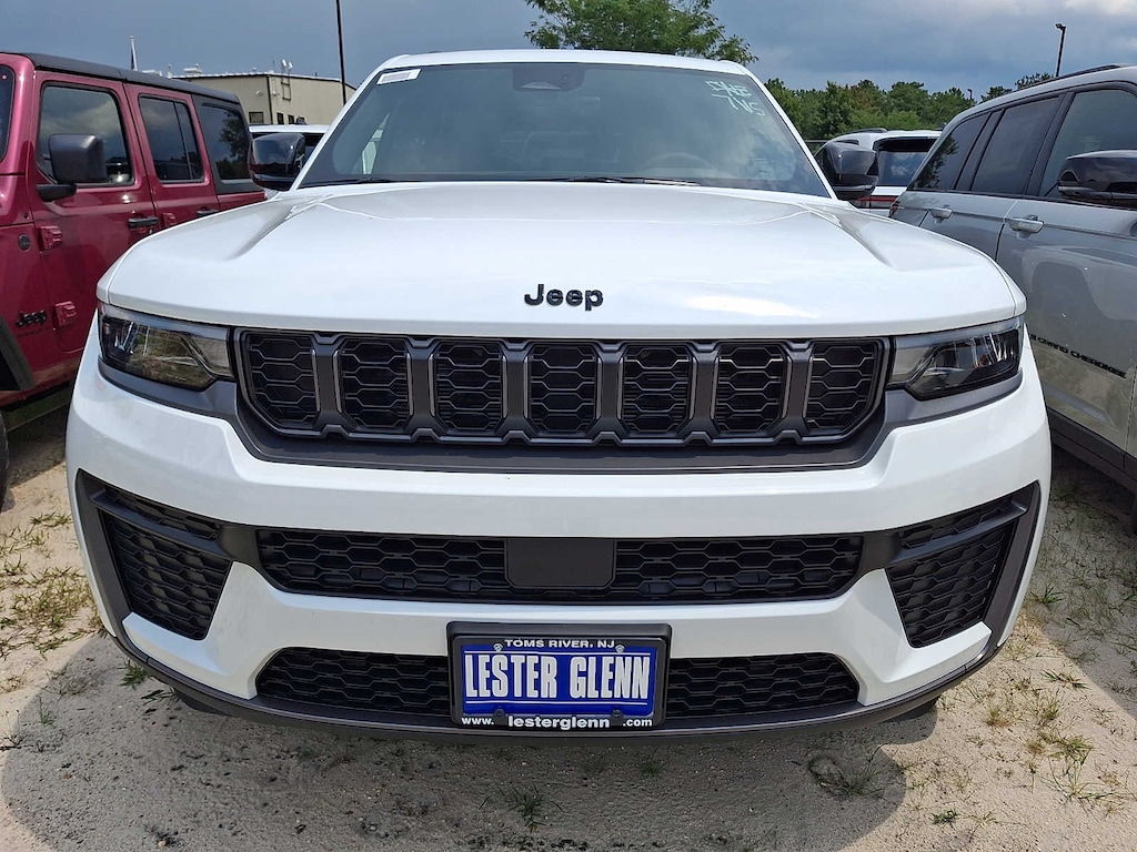 New 2026 Jeep Grand Cherokee L Laredo Altitude Sport Utility