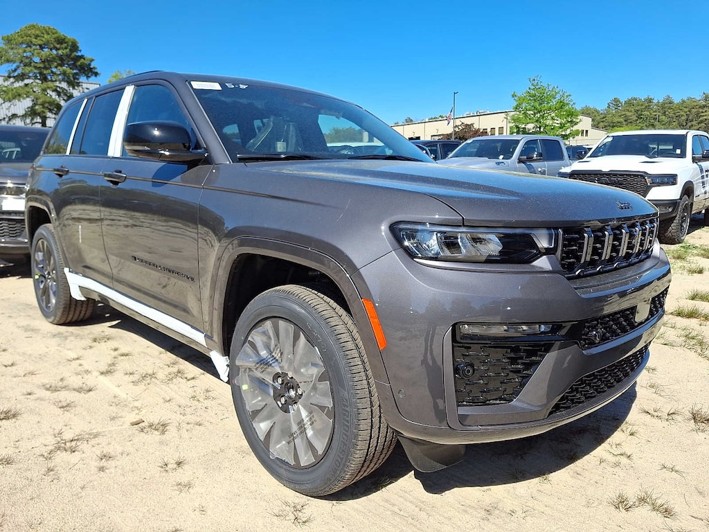 New 2026 Jeep Grand Cherokee Limited Reserve Sport Utility