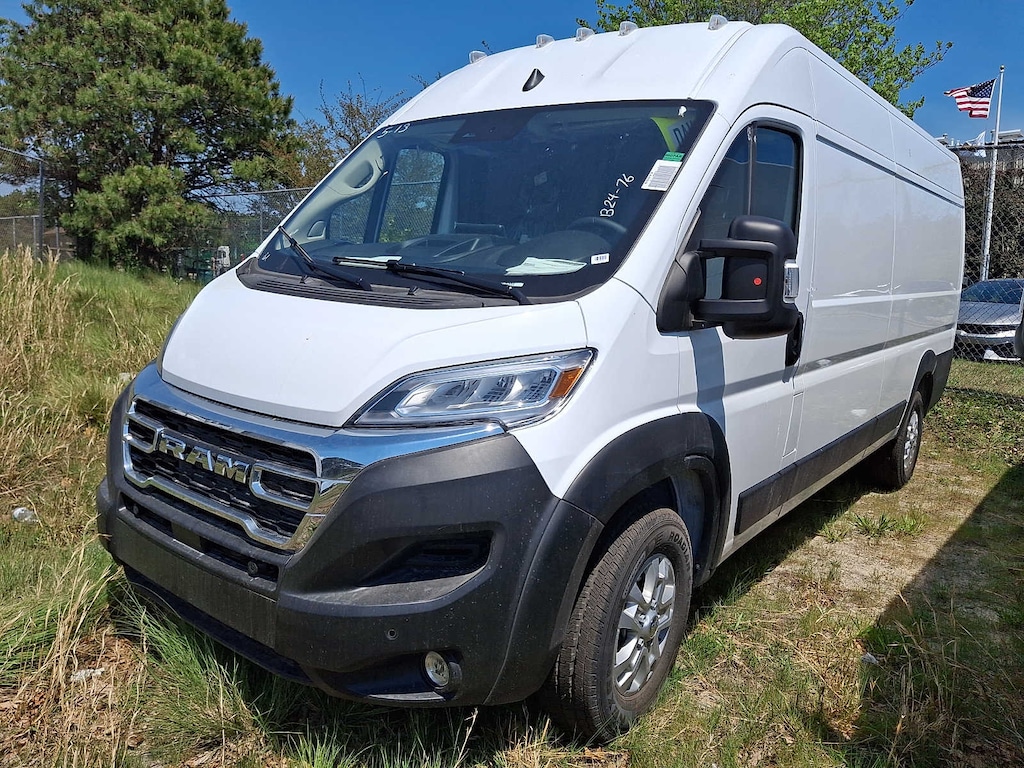 New 2026 Ram Promaster Cargo Van SLT+ Cargo Van