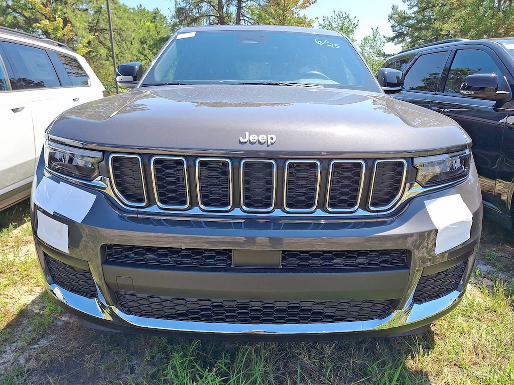 New 2026 Jeep Grand Cherokee L Laredo X Sport Utility