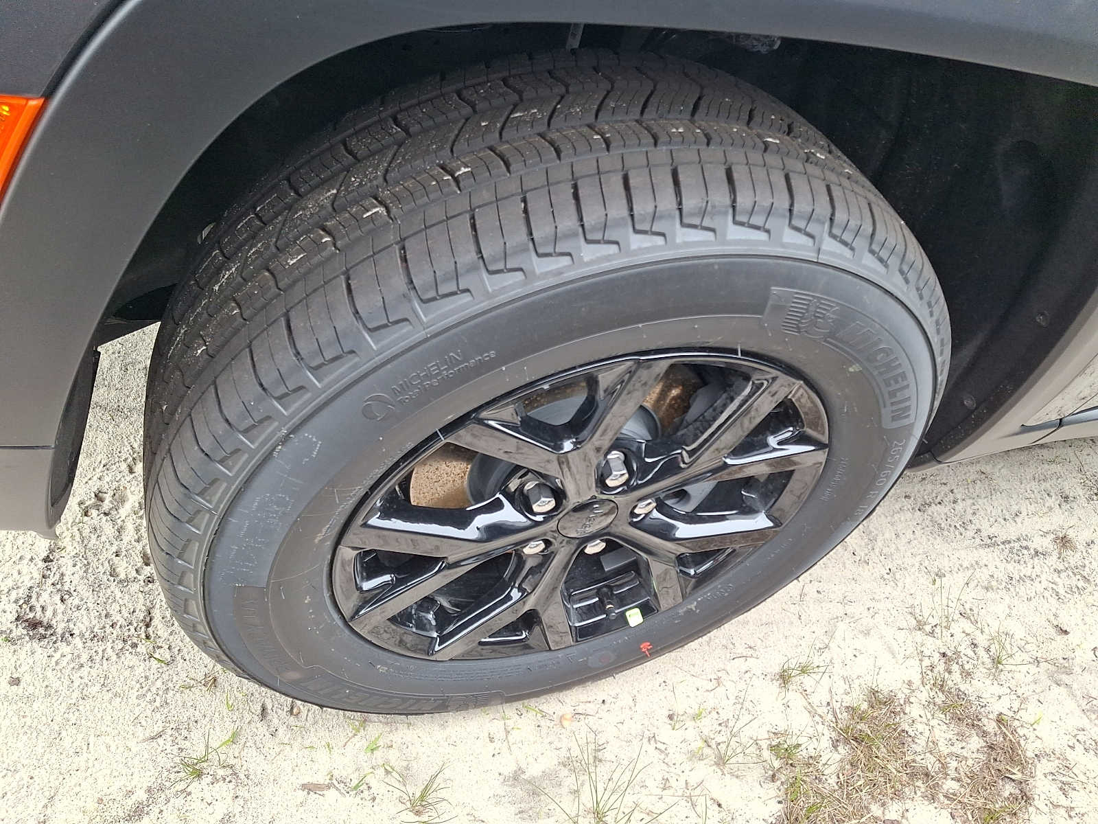 New 2026 Jeep Grand Cherokee Laredo Altitude Sport Utility