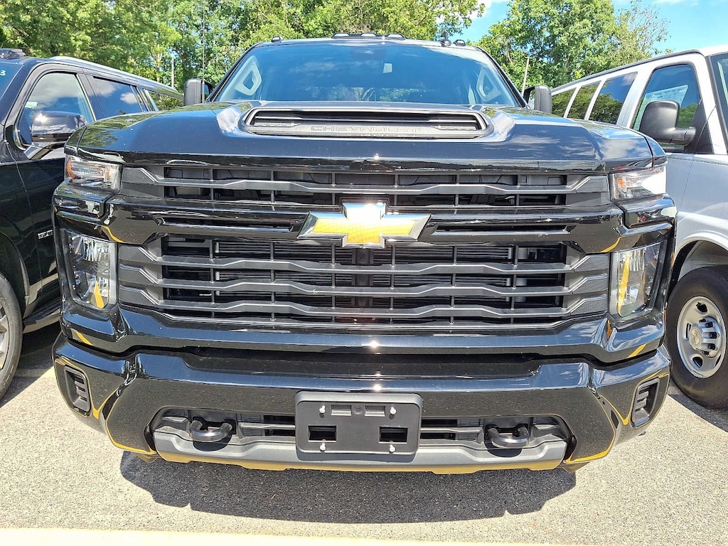New 2026 Chevrolet Silverado 2500 HD Custom Truck Crew Cab
