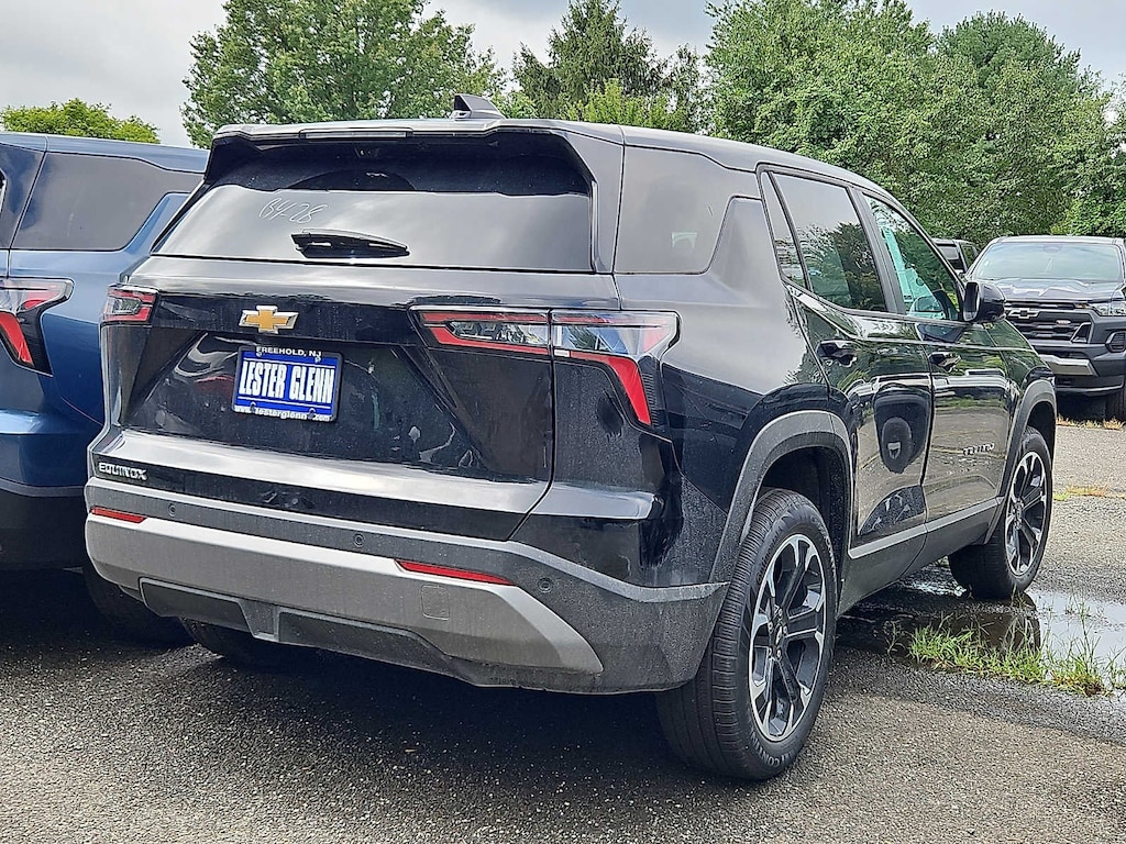New 2027 Chevrolet Equinox LT SUV