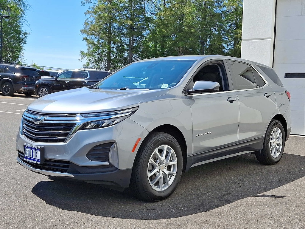 Used 2024 Chevrolet Equinox LT AWD