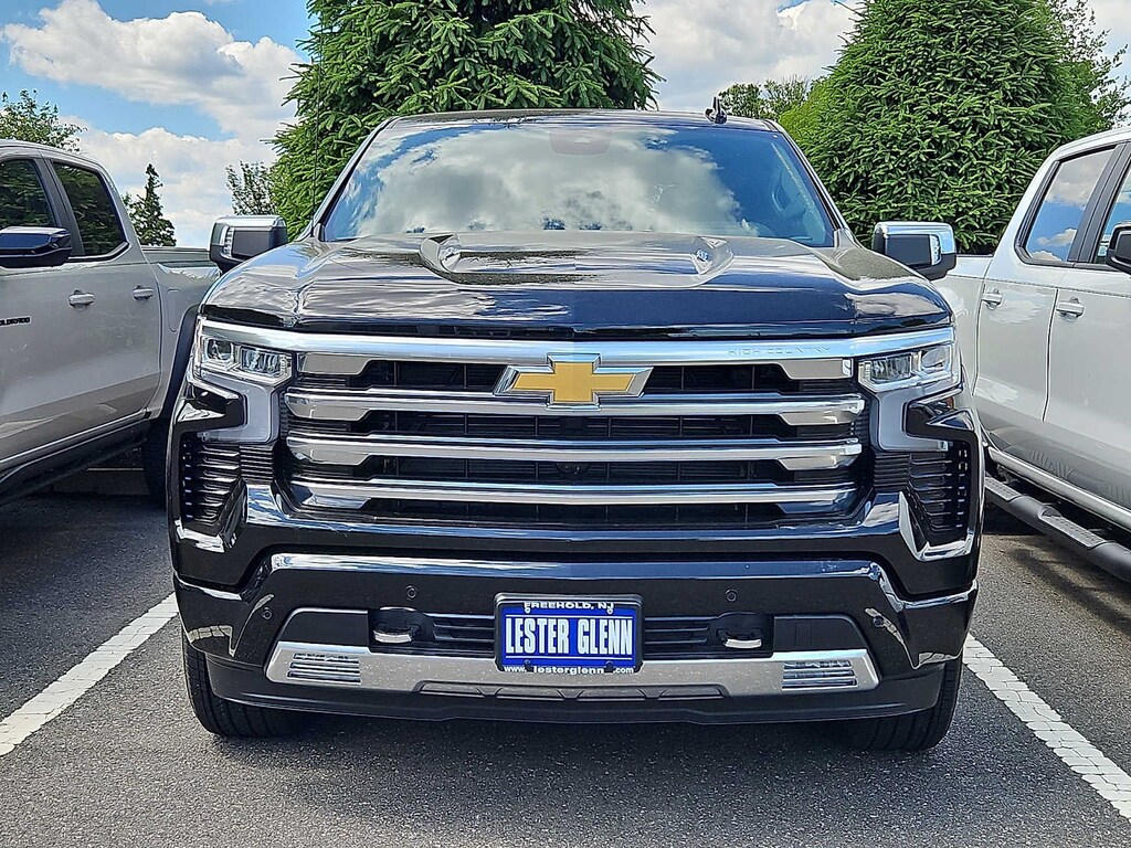 New 2026 Chevrolet Silverado 1500 High Country Truck Crew Cab