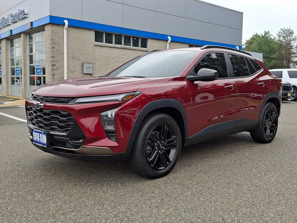 Used 2024 Chevrolet Trax Activ SUV