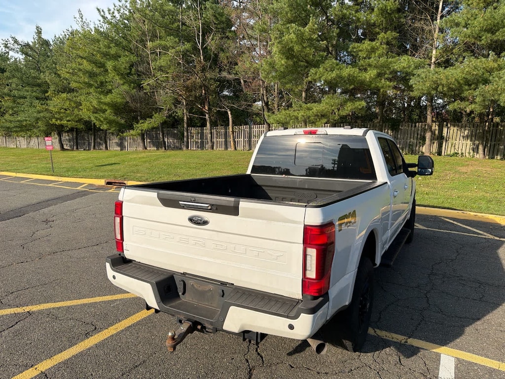 Used 2020 Ford F-250 Lariat Truck