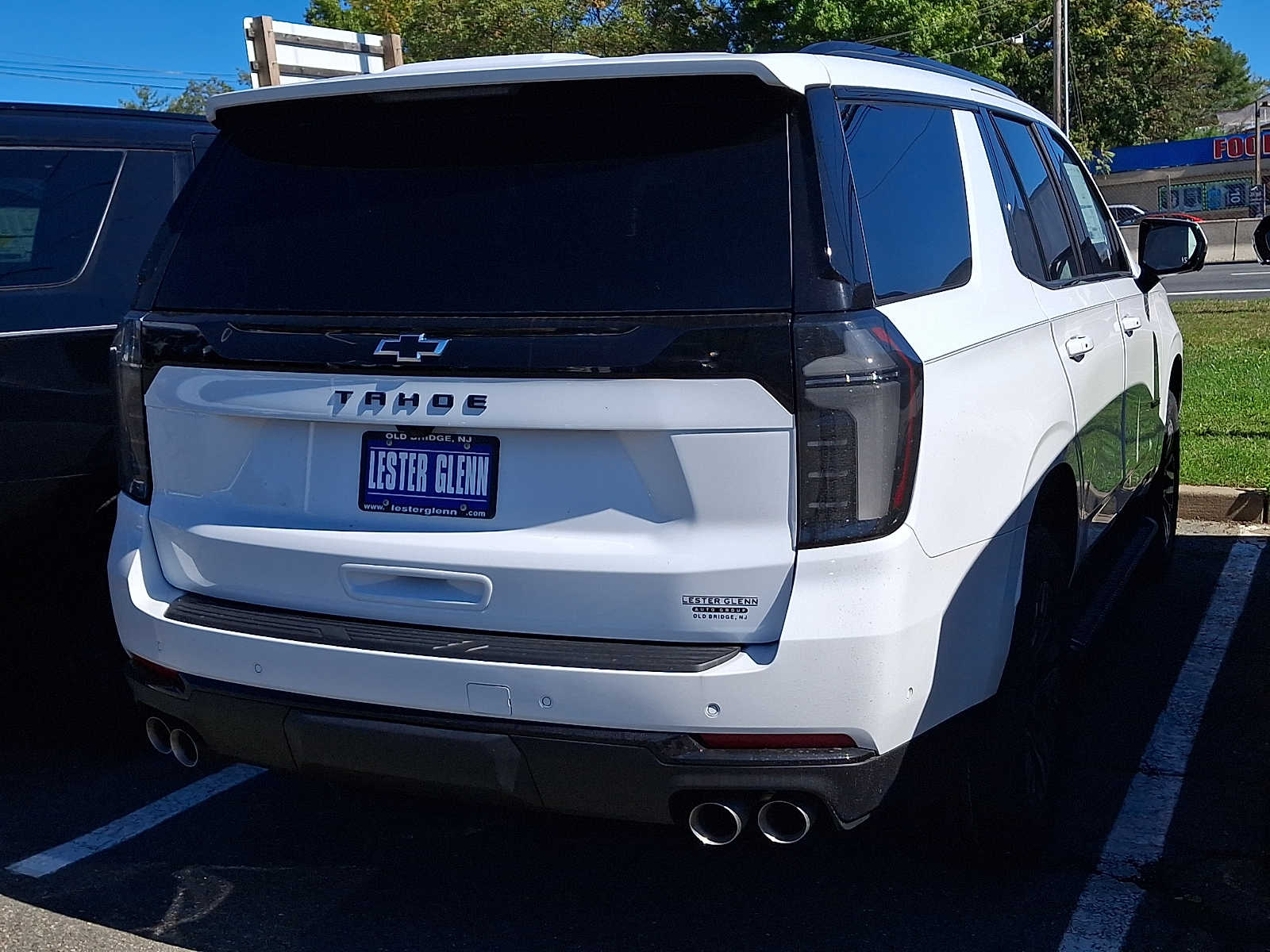 2027 Chevrolet Tahoe Z71 - Photo 4