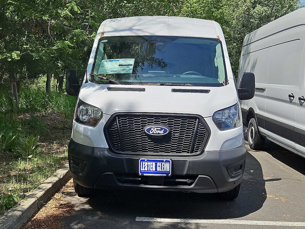 New 2026 Ford Transit Cargo Van Base T-250 148 Med Rf 9150 GVWR RWD