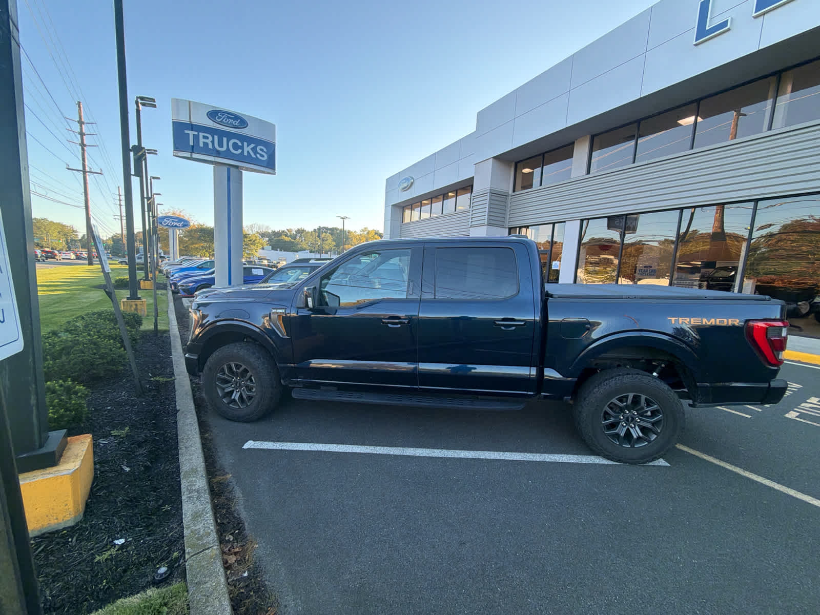 Used 2023 Ford F-150 Tremor 4WD Supercrew 5.5 Box Truck SuperCrew Cab