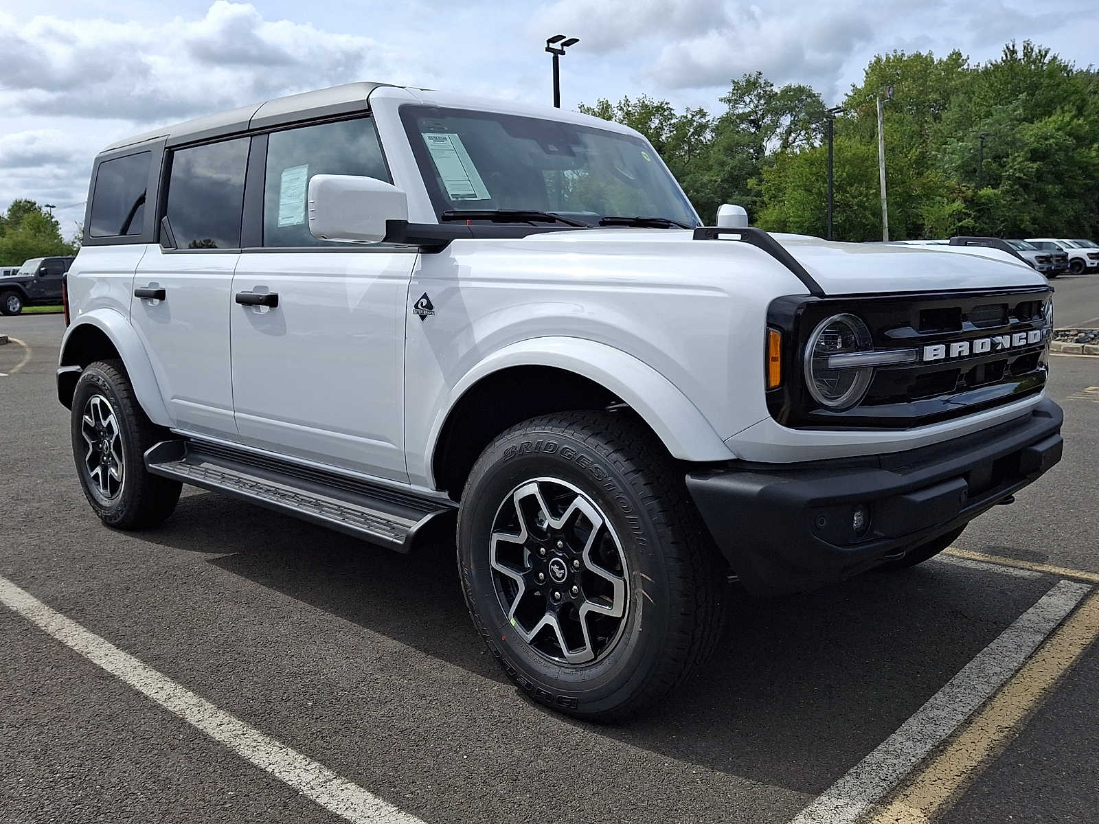 New 2026 Ford Bronco Outer Banks SUV