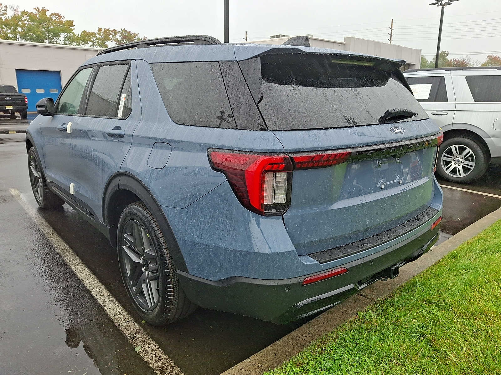 New 2027 Ford Explorer ST-Line SUV