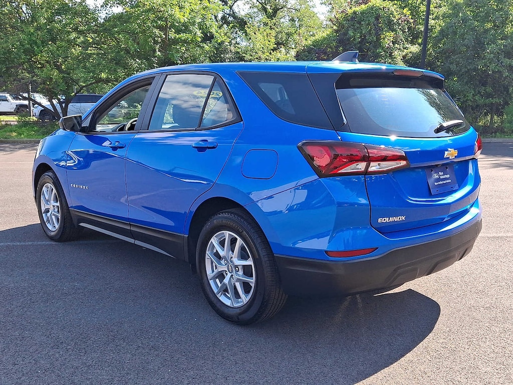 Used 2024 Chevrolet Equinox LS SUV