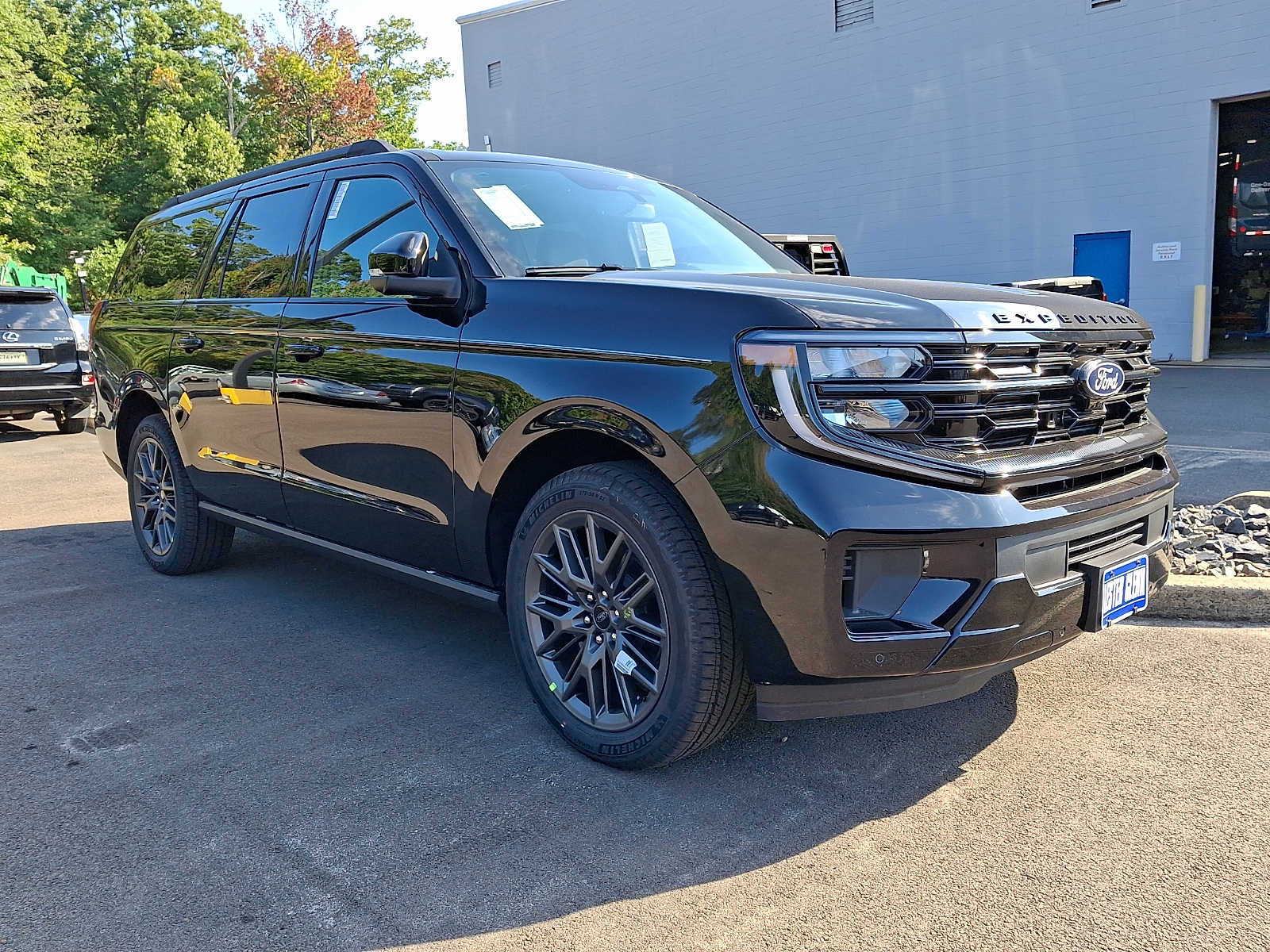 2027 Ford Expedition Max Platinum 4x4
