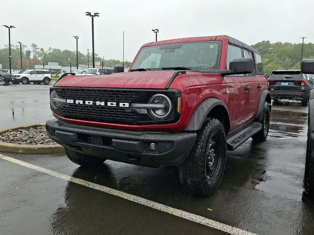 New 2026 Ford Bronco Outer Banks 4x4
