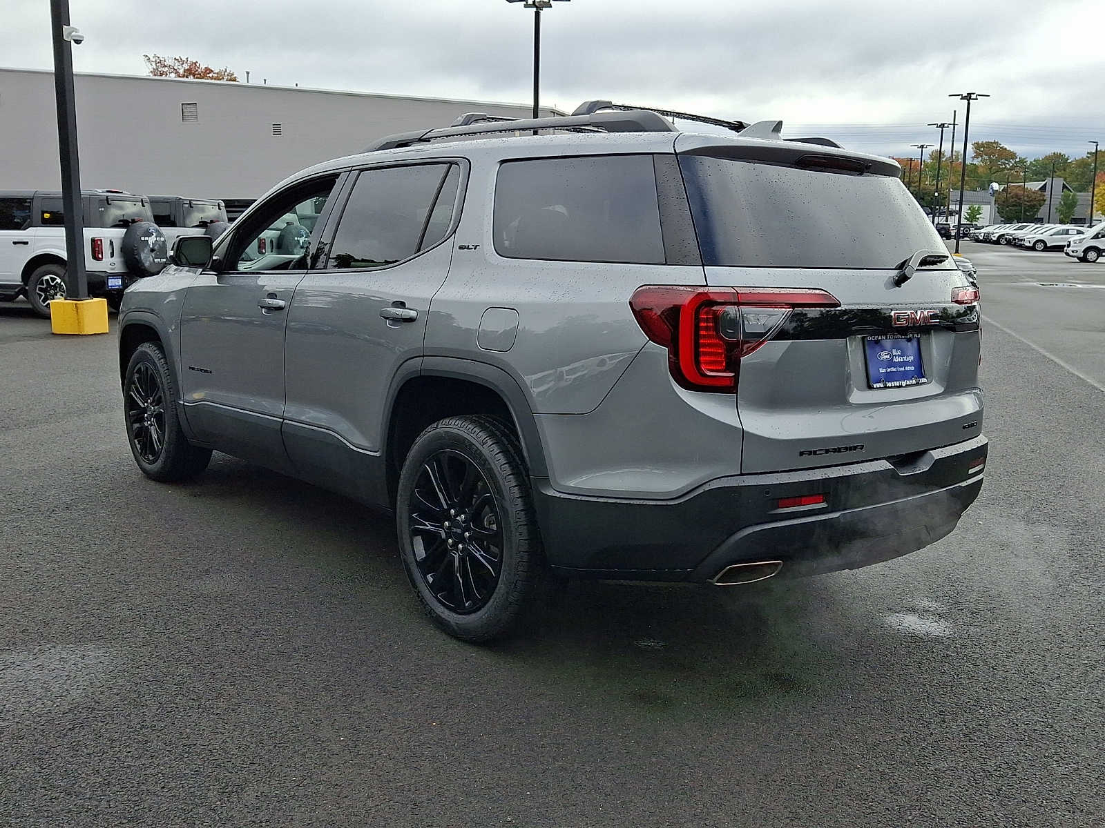 Certified 2023 GMC Acadia SLT AWD