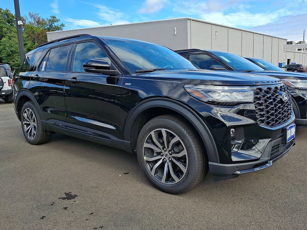 New 2027 Ford Explorer ST-Line 4WD