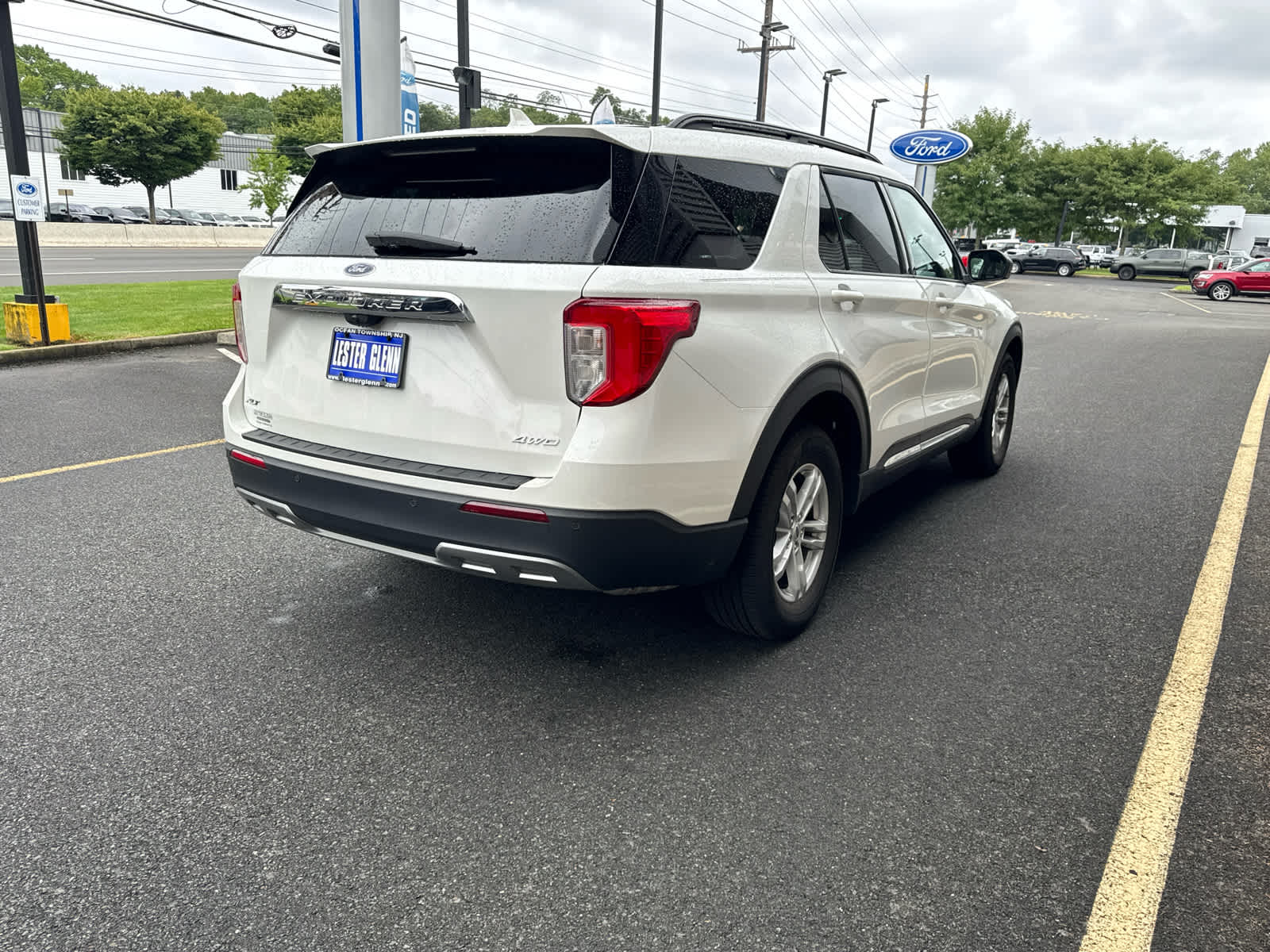 Certified 2024 Ford Explorer XLT 4WD