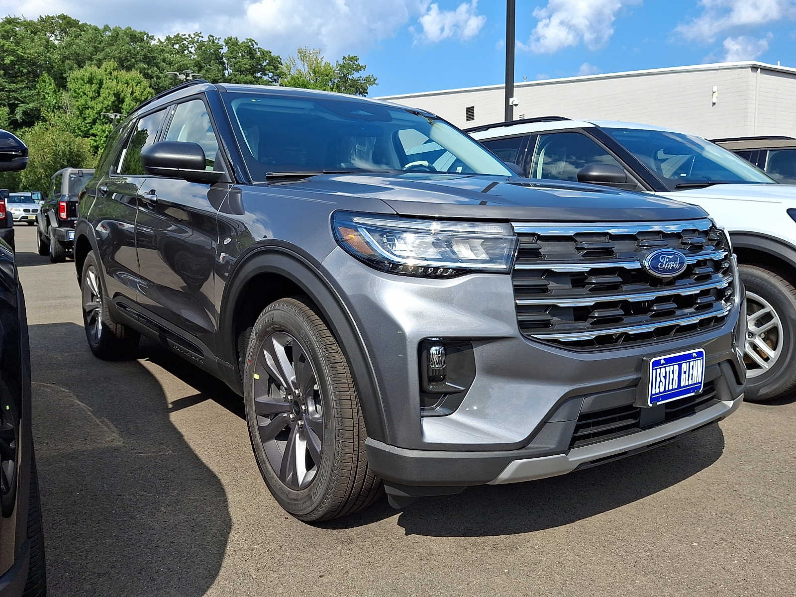 2026 Ford Explorer Active w/200A Pkg 4WD