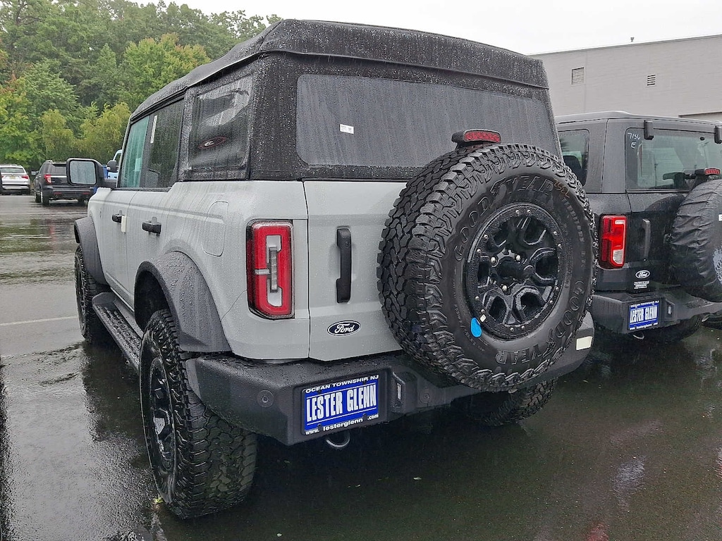 New 2026 Ford Bronco Outer Banks 4x4