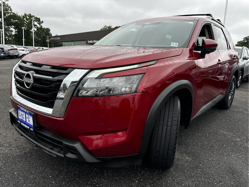 Used 2023 Nissan Pathfinder SV SUV