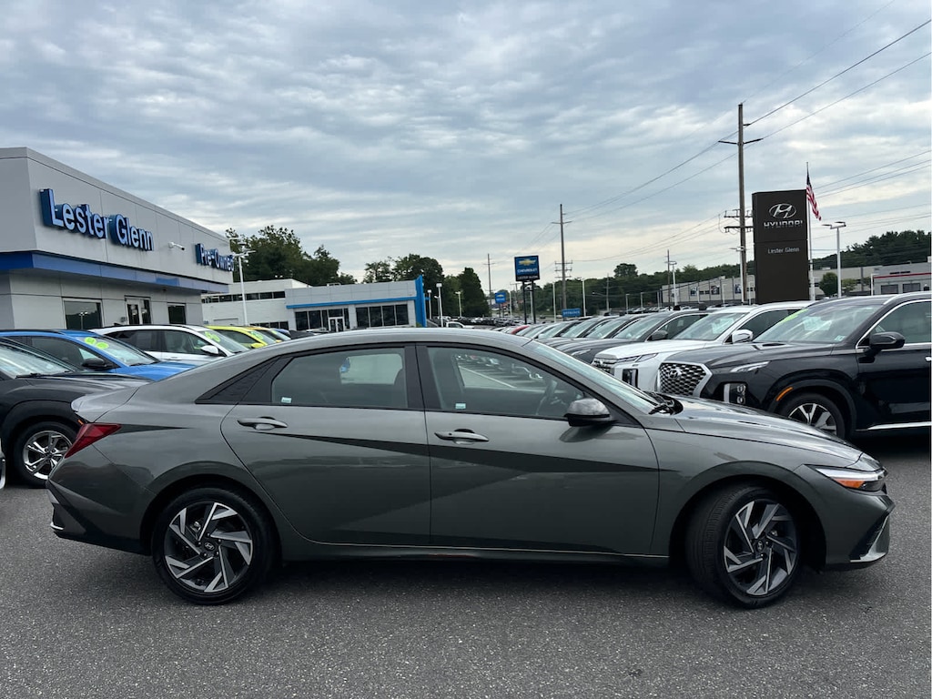 Certified 2025 Hyundai Elantra SEL Sport Sedan