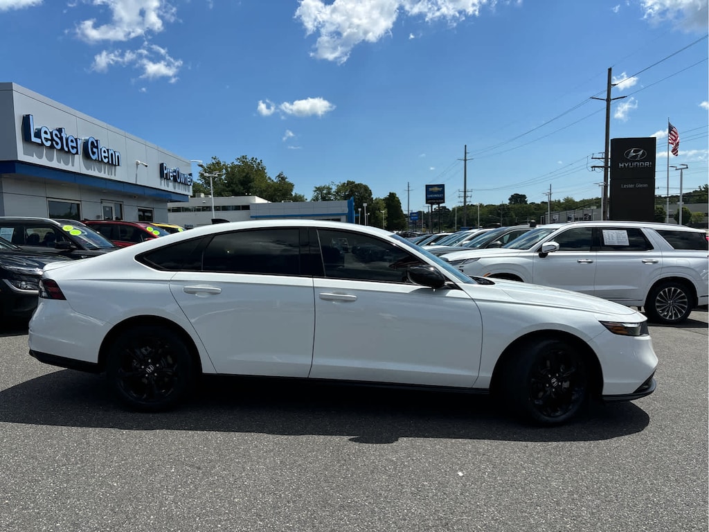 Used 2025 Honda Accord SE Sedan