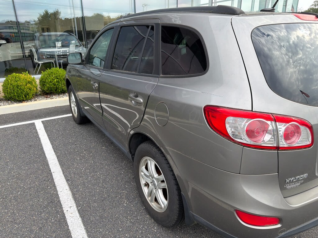 Used 2011 Hyundai Santa Fe GLS SUV
