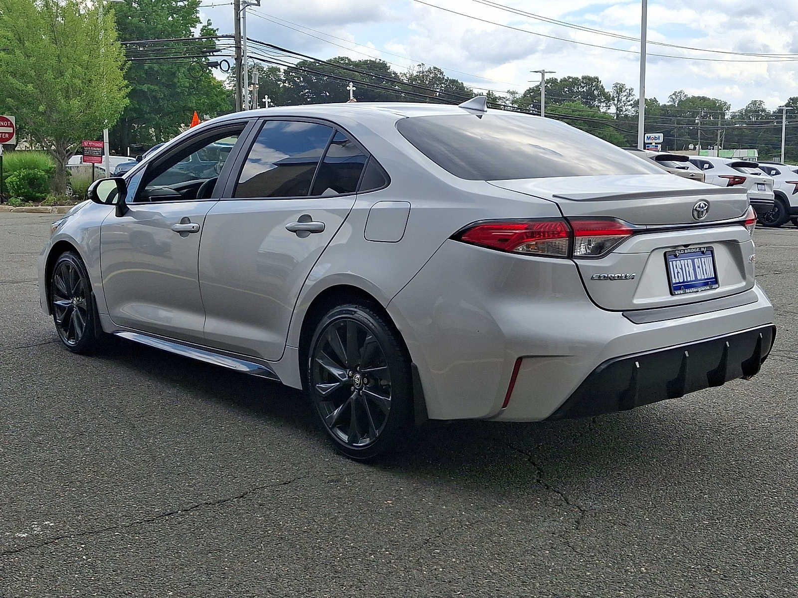 Used 2024 Toyota Corolla SE Sedan