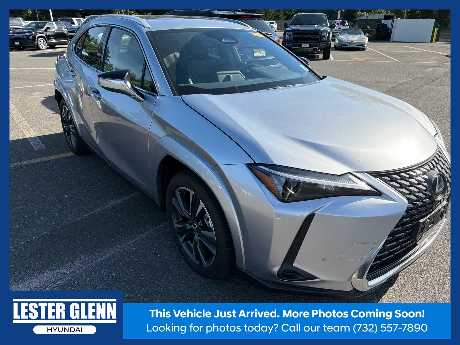 2025 LEXUS UX 300h Premium SUV