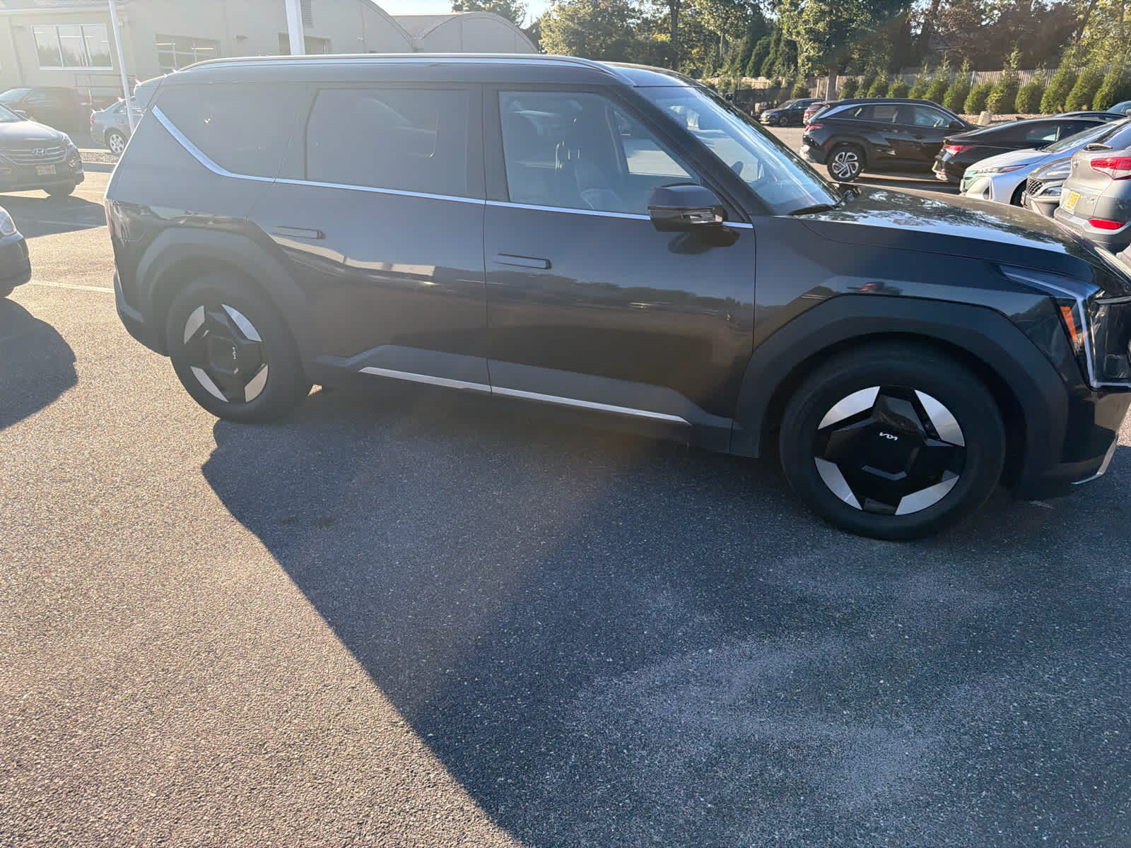 Used 2024 Kia EV9 Wind SUV