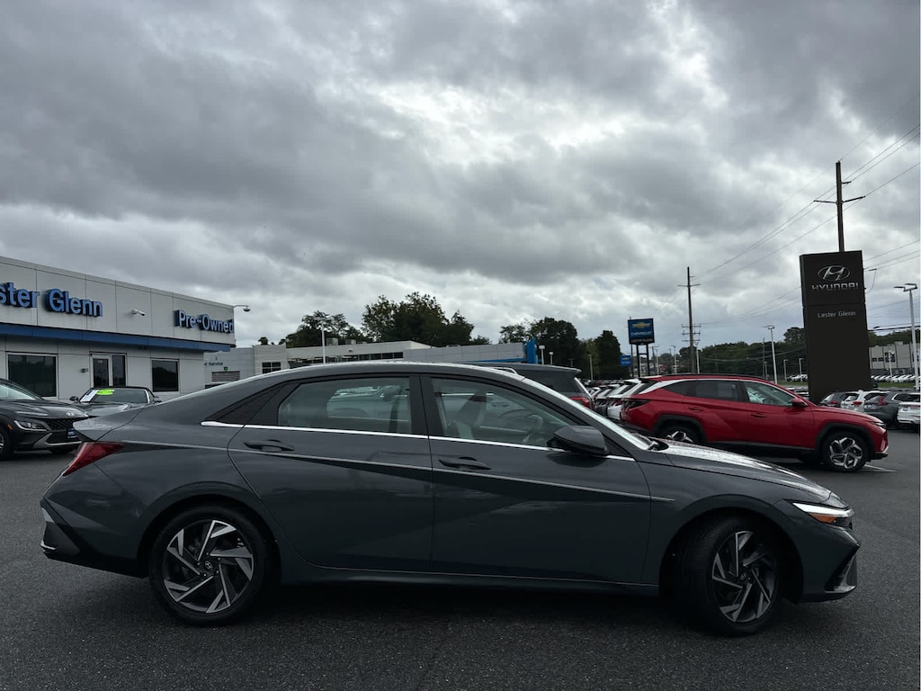 Certified 2024 Hyundai Elantra Limited Sedan