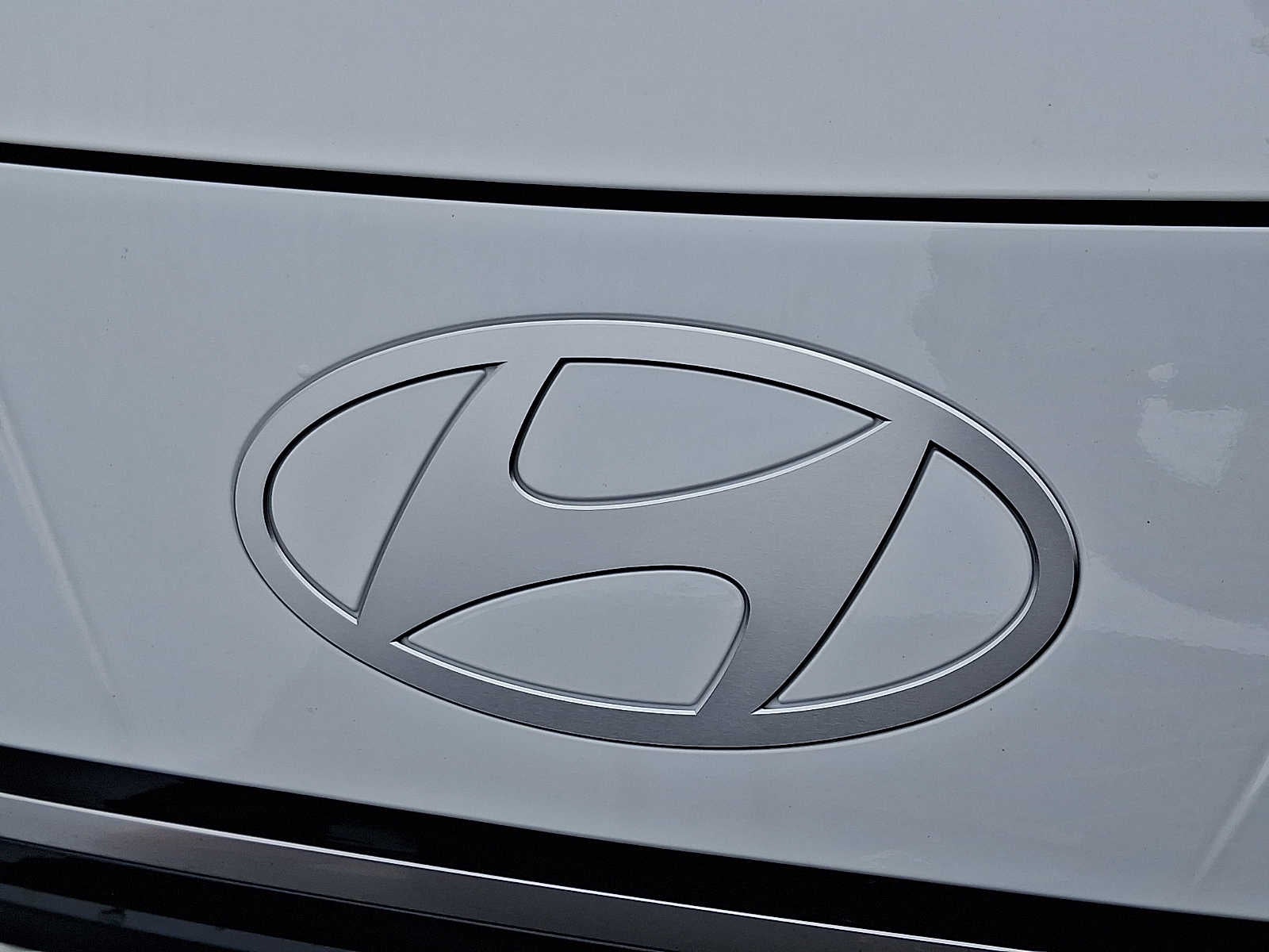 New 2026 Hyundai Elantra Limited Sedan