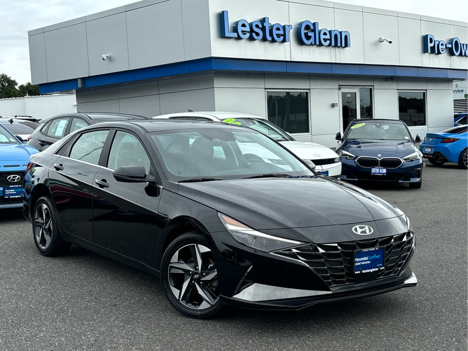 2023 Hyundai Elantra Limited Sedan
