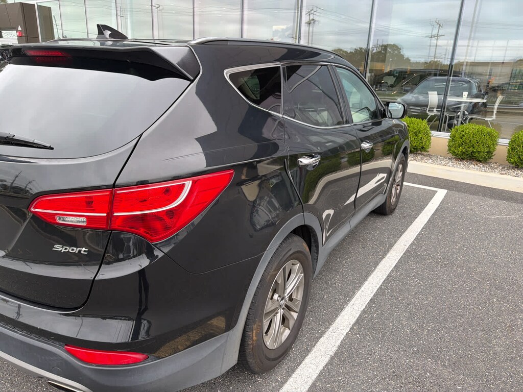 Used 2016 Hyundai Santa Fe Sport 2.4L SUV
