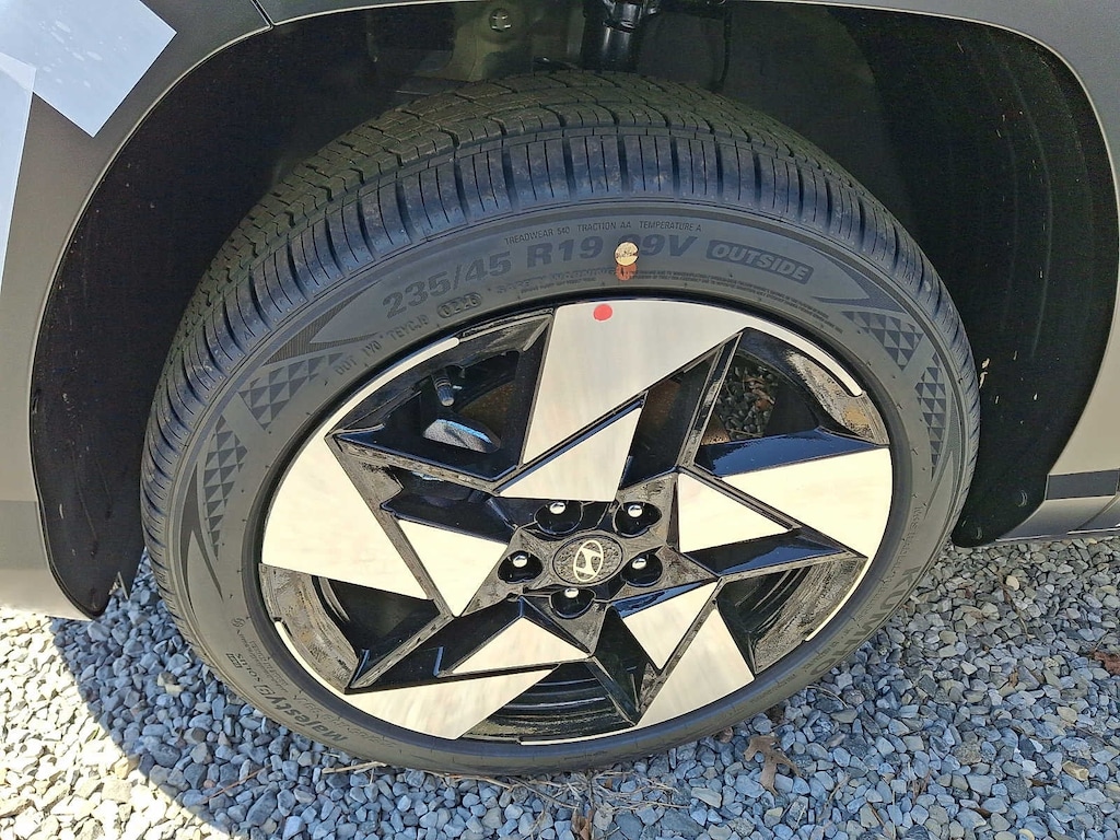 New 2026 Hyundai Kona Limited AWD Sport Utility