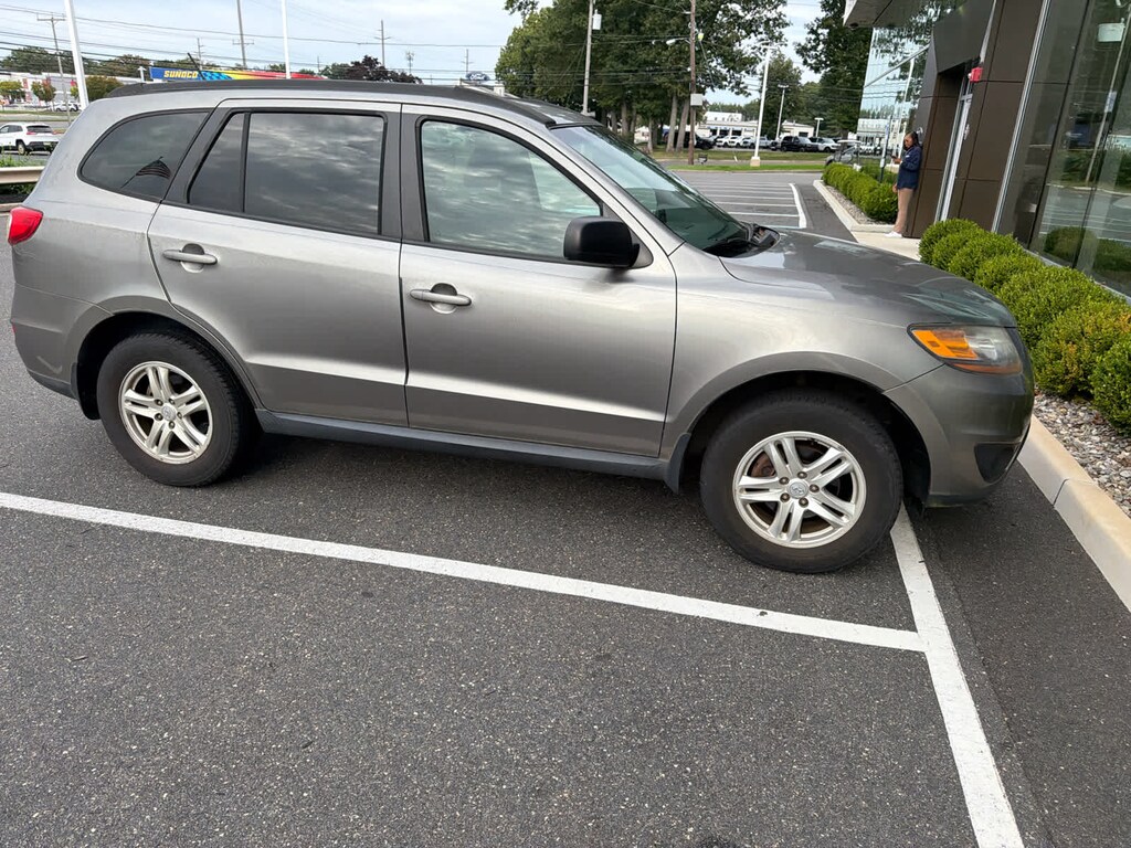 Used 2011 Hyundai Santa Fe GLS SUV