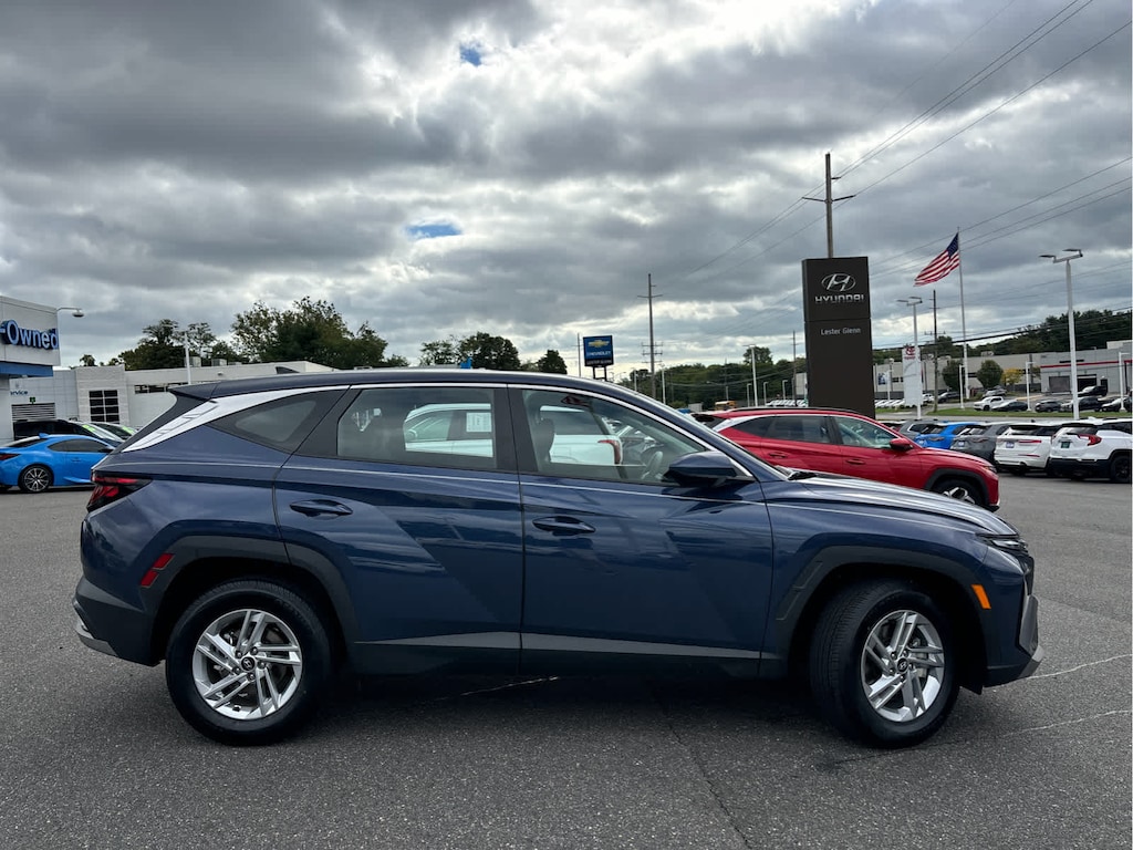 Certified 2025 Hyundai Tucson SE SUV