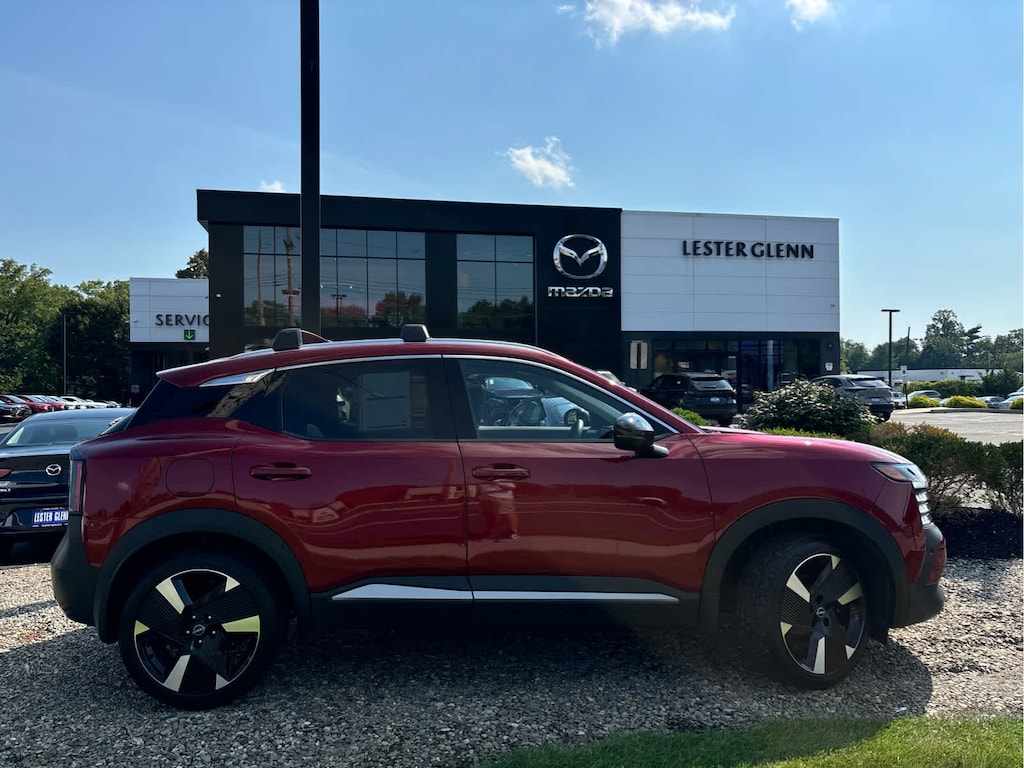 Used 2026 Nissan Kicks SR SUV