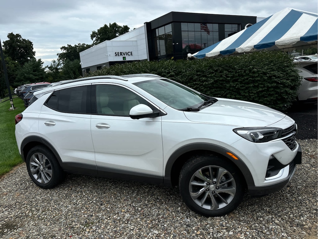 Used 2023 Buick Encore GX Essence SUV