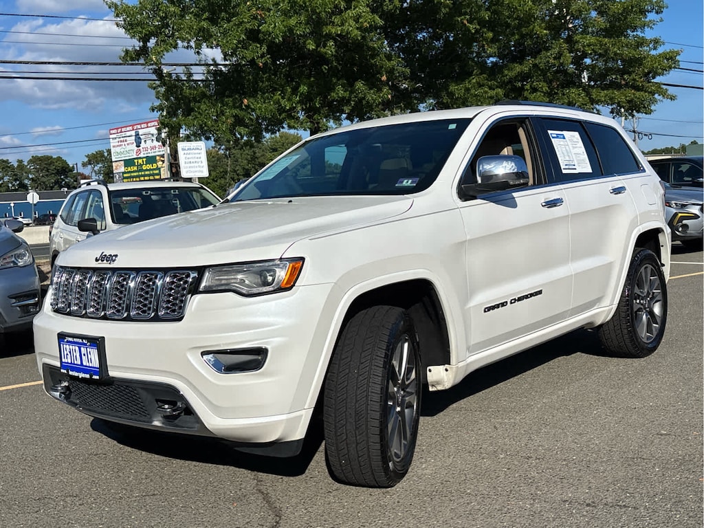 Used 2017 Jeep Grand Cherokee Overland 4x4 SUV