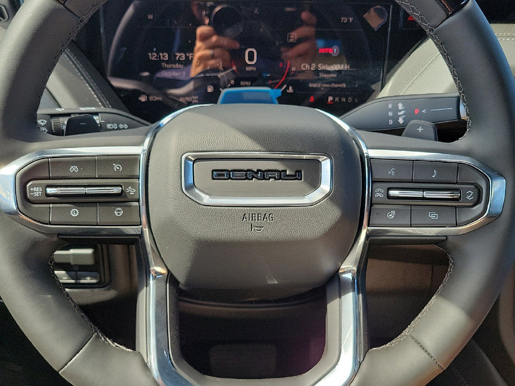2026 GMC Yukon Denali - Photo 33