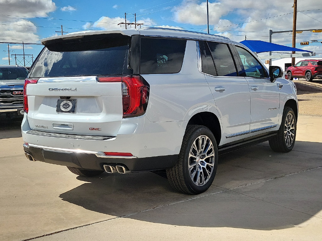 2026 GMC Yukon Denali - Photo 6