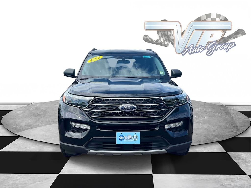 Used 2023 Ford Explorer XLT XLT 4WD