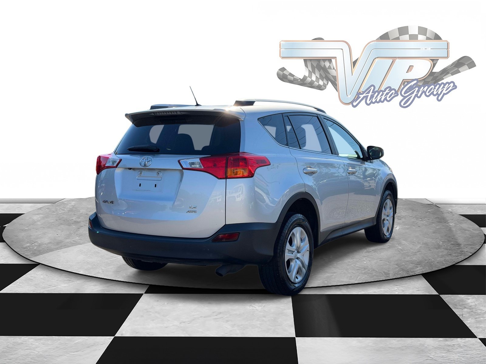 Used 2015 Toyota RAV4 LE AWD LE