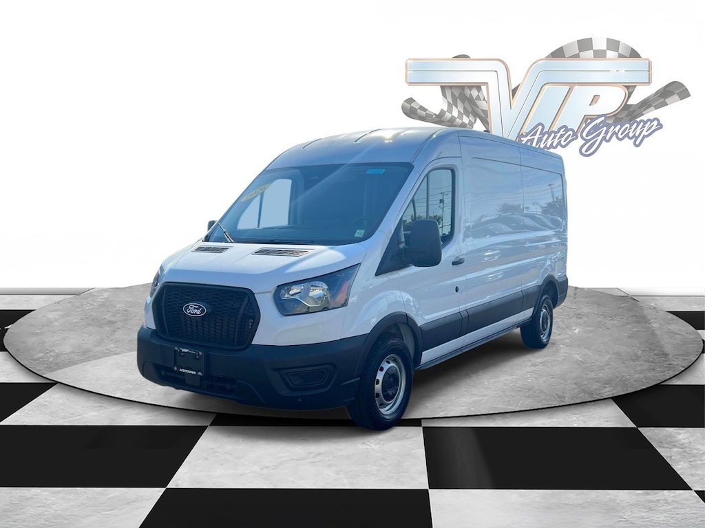 Used 2026 Ford Transit Cargo Van Cargo Van T-250 148 Med Rf 9150 GVWR RWD