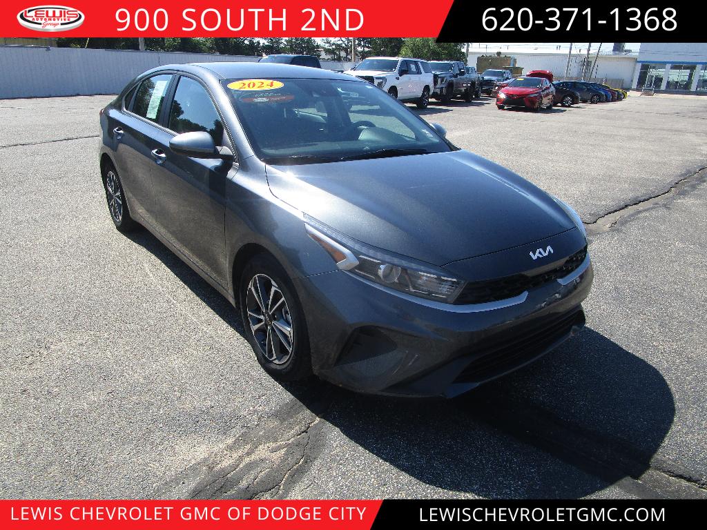 2024 Kia Forte LXS Sedan